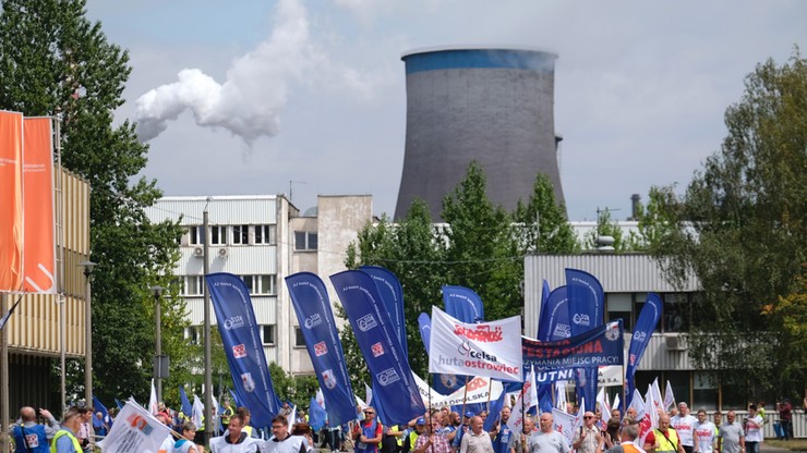 ArcelorMittal nie wyłączy pieca w Krakowie. Działanie "odłożone w czasie"