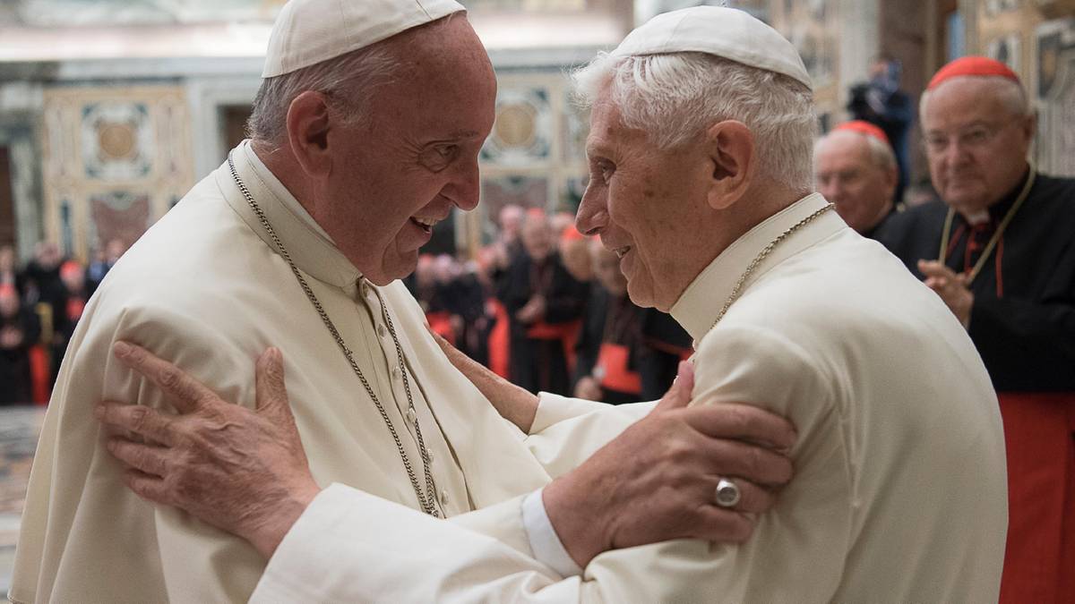 Franciszek ujawnił prawdę o Benedykcie. To dlatego abdykował