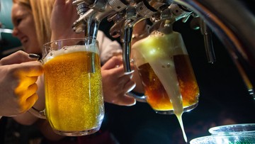 Klub Bundesligi zwróci browarowi 8 tysięcy litrów piwa! Robi to dla kibiców