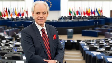 Europoseł PO Adam Szejnfeld zrezygnował ze startu w wyborach do PE