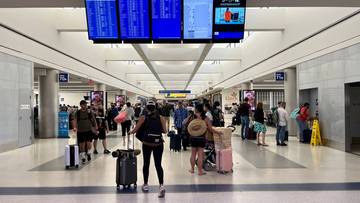 Chcieli lecieć do Krakowa, wylądowali w Rumunii. Włosi pomylili miasta