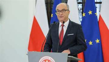 "Potencjalni bandyci i złodzieje". Czarzasty o Ziobrze i Romanowskim