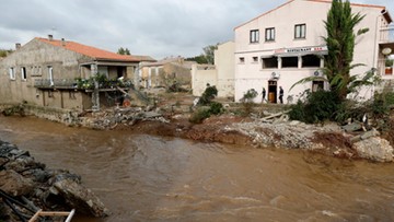 13 ofiar powodzi we Francji. W ciągu nocy spadło tyle deszczu, co w ciągu siedmiu miesięcy