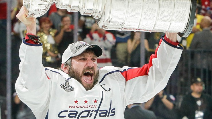 NHL: Owieczkin najlepiej punktującym Rosjaninem w historii ligi