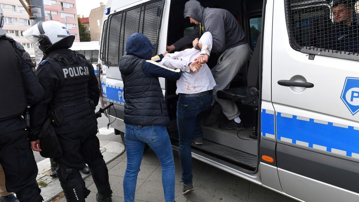 Policja interweniowała na Marszu Równości w Szczecinie. Kilkanaście osób doprowadzono na komisariaty