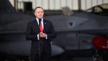 "Chcemy wysłać sygnał do Władimira Putina". Prezydent spotkał się z pilotami