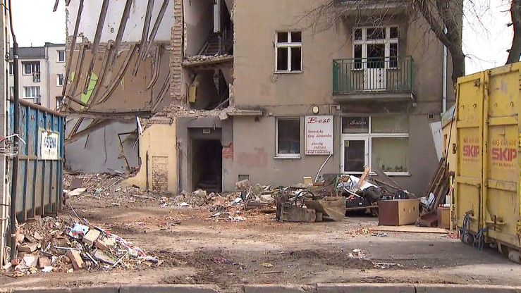 Poszkodowani w wyniku zawalenia kamienicy w Poznaniu dostaną zasiłki celowe