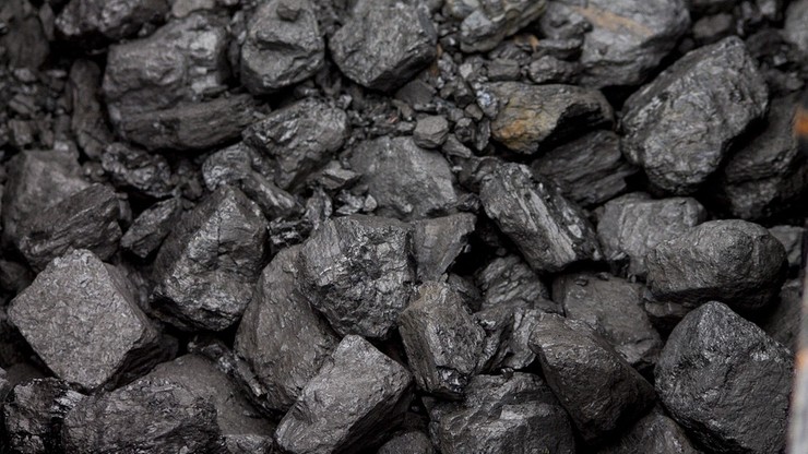 "DGP": do Polski trafia węgiel wydobywany w okupowanym Donbasie