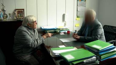 Prawnik bez uprawnień. Sprawy nie trafiają do sądu