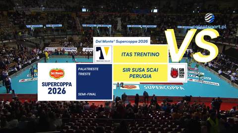 Plansza informacyjna z logotypami drużyn siatkarskich Itas Trentino i Sir Susa Scai Perugia, oraz napisem Supercoppa 2026, na tle hali sportowej podczas meczu.