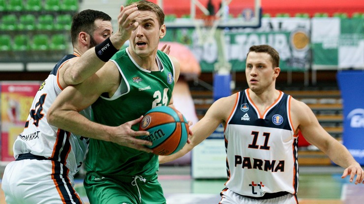 Liga VTB koszykarzy: Marcel Ponitka i jego Parma wygrała w Astanie