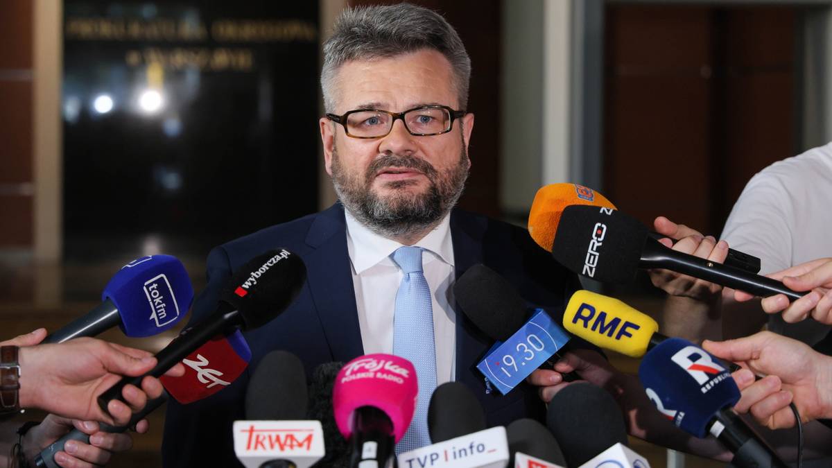 Koniec przesłuchania lek. Jędrzejewskiego. "Protokół liczy 29 stron"