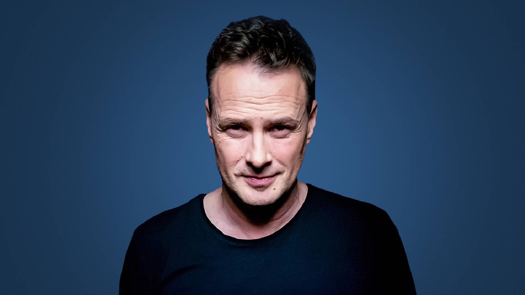 „Chętnie usiądę obok”. Paweł Małaszyński z zagadkową ofertą