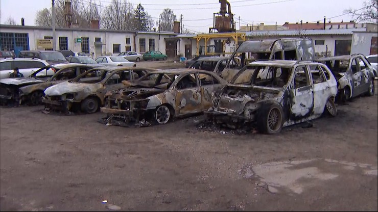 Osiem samochodów spłonęło w Elblągu. To mogło być podpalenie [WIDEO]