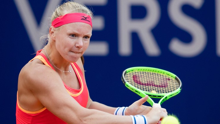 WTA Norymberga: Broniąca tytułu Bertens w półfinale