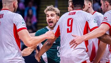 Popiwczak otrzymał prezent po meczu. Jego reakcja mówi wszystko