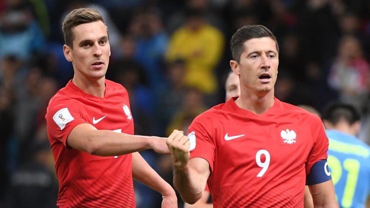 FIFA 19: Lewandowski nie dogada się z Milikiem? Twórcy ukażą wpływ zgrania