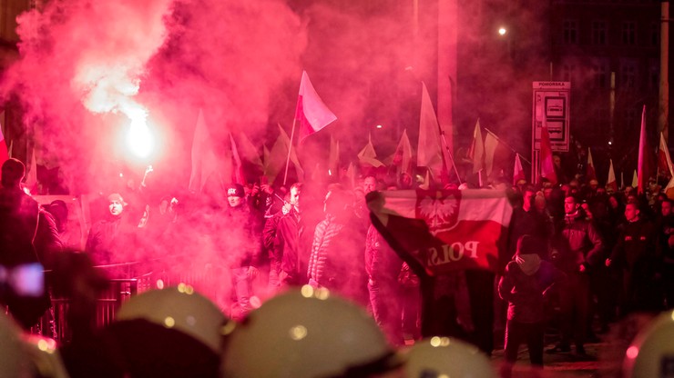 Zamieszki po marszu narodowców we Wrocławiu. Rodzice 4-latka z zarzutami