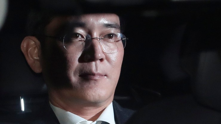 Wiceprezes Samsunga aresztowany. Afera korupcyjna w Korei Płd.