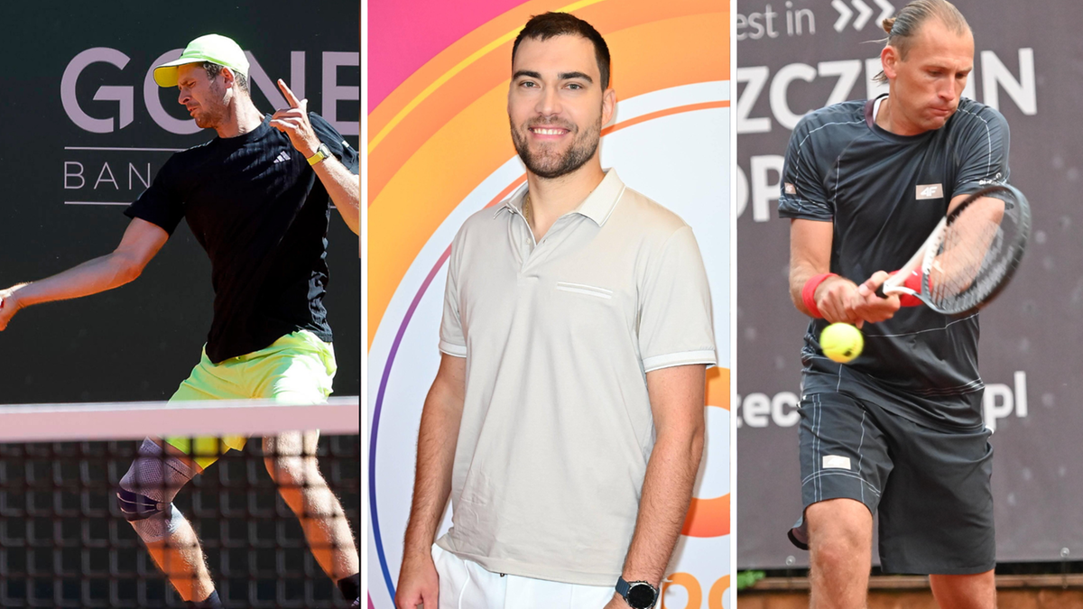Trzech mężczyzn, dwóch tenisistów w akcji i jeden w stroju casualowym.