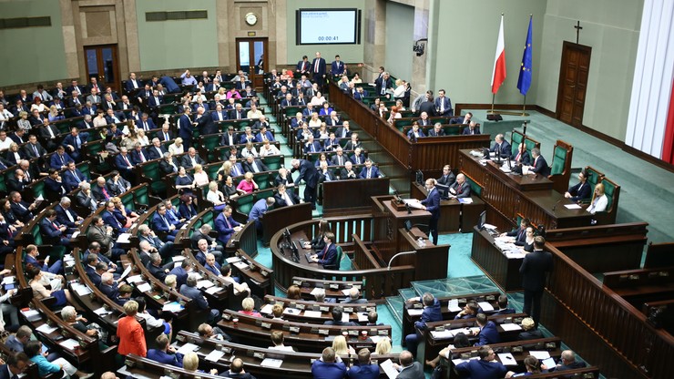 Uchwała ws. rzezi wołyńskiej ze stwierdzeniem o ludobójstwie przyjęta przez Sejm