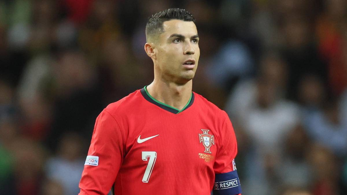 Cristiano Ronaldo w koszulce reprezentacji Portugalii