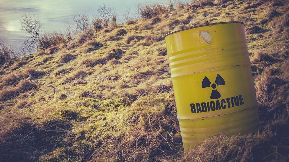 Mieszkańcom zagraża radioaktywne błoto. Fot. Pixabay.