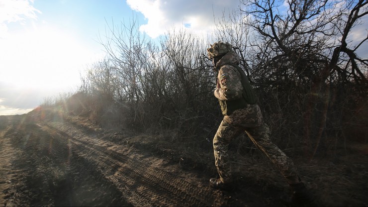 Ukraina. Sztab: minionej doby prawie 100 wrogich ostrzałów w Donbasie