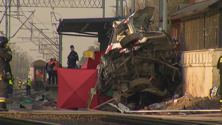 Prokuratura sprawdza, kto upublicznił zdjęcia ofiar wypadku w Puszczykowie