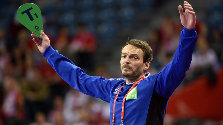 Trener Norwegii z trudem dotrwał do końca meczu z Polską. Źle działa na niego hałas