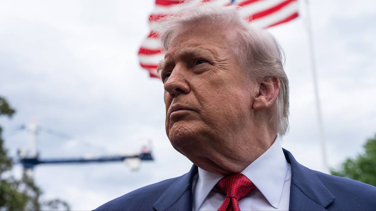 "Bawcie się dobrze". Trump po odtajnieniu dokumentów o UFO
