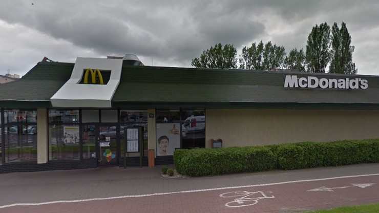 Zamknięto McDonald’s w Poznaniu. Media: pracował tam syn zakażonej koronawirusem