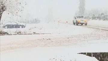 Zima zaatakowała w południowej Polsce, paraliż na drogach. 