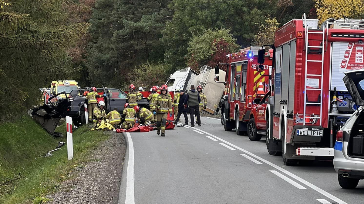 Tragiczny wypadek na Mazowszu. Dwie osoby nie żyją