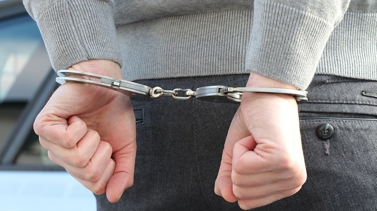 Jelenia Góra: areszt dla nożownika podejrzanego o zabójstwo. Ofierze miał zadać dziewięć ciosów