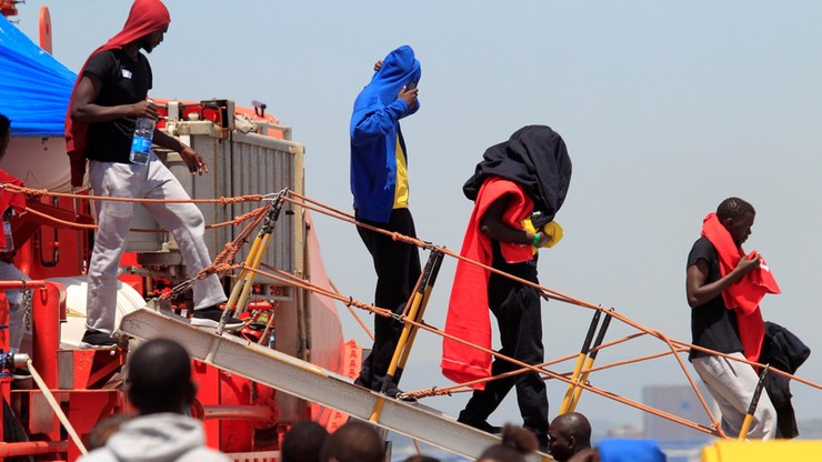 223 migrantów uratowano z 4 łodzi w okolicach Hiszpanii