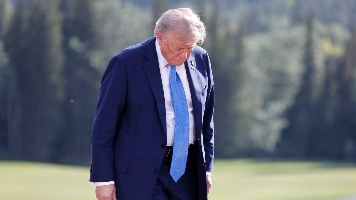 Trump zwołuje Radę Bezpieczeństwa. Media: Rozważa włączenie się w konflikt