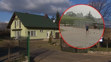 Rwący potok przed domem. Zalewa ich od lat