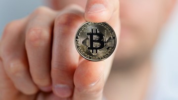 Co jest więcej warte - Bitcoin czy budżet Polski?