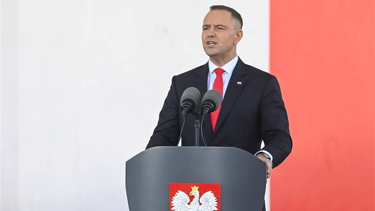 Banderowska flaga na PGE Narodowym. Prezydent zapowiada działania, wskazuje ustawę