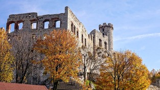 26.10.2019 07:00 Zamki Szlaku Orlich Gniazd na Wyżynie Krakowsko-Częstochowskiej. Zobacz je w jesiennej scenerii