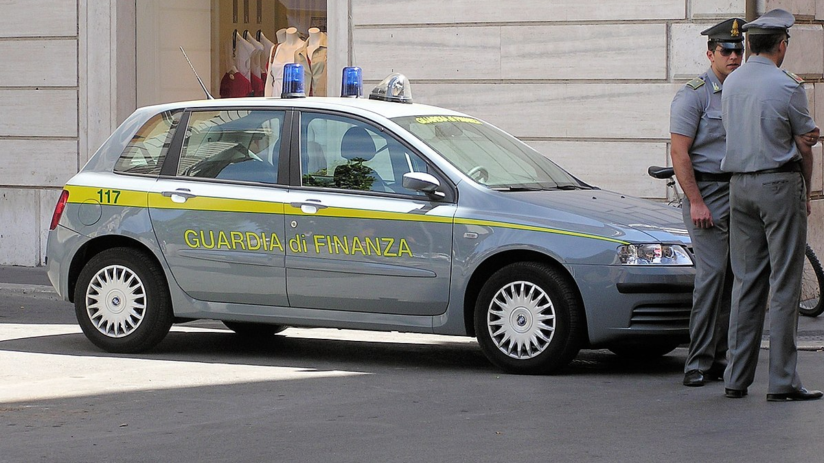 Włochy: Policja skarbowa weszła do siedziby Gucci. Wraz z nią urzędnicy Komisji Europejskiej