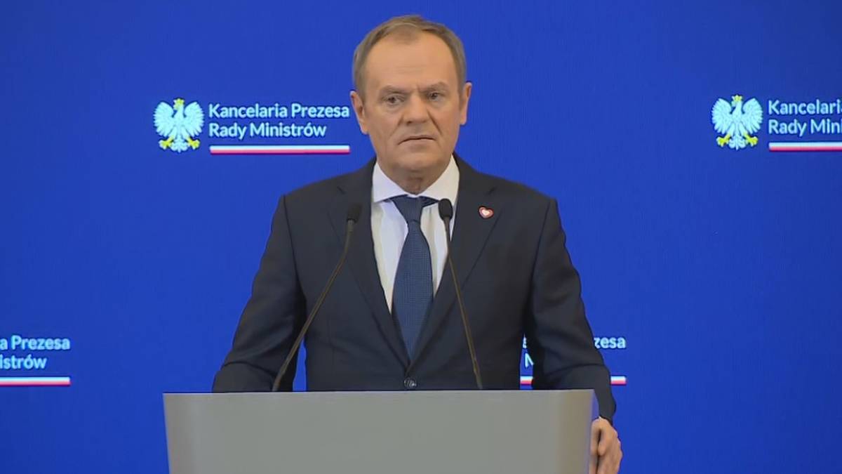 Konferencja Donalda Tuska. Pigułka "dzień po" bez recepty. Premier podał szczegóły