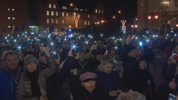 "Łańcuch Światła" w obronie sędziów w Poznaniu. "Władza sądownicza musi być niezawisła"