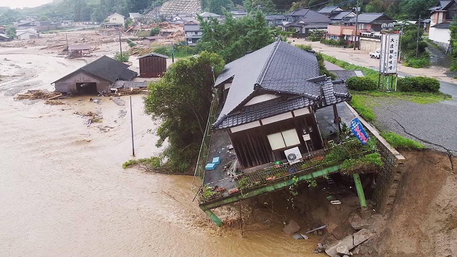 07.09.2018 07:00 Kataklizmy rujnują Japonię. Powodzie, trzęsienia ziemi i upały mają na swoim koncie setki ofiar