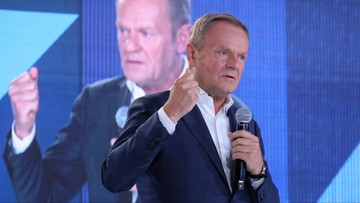 Tusk uderza w rząd. Przypomniał o nagrodach za "tragikomiczny Polski Ład"