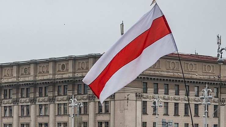 Emerytka dostała grzywnę za... "protest galaretką" w barwach flagi białoruskiej