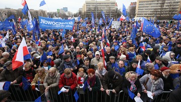"Kocham Cię, Europo!". Manifestacja poparcia dla UE w Warszawie