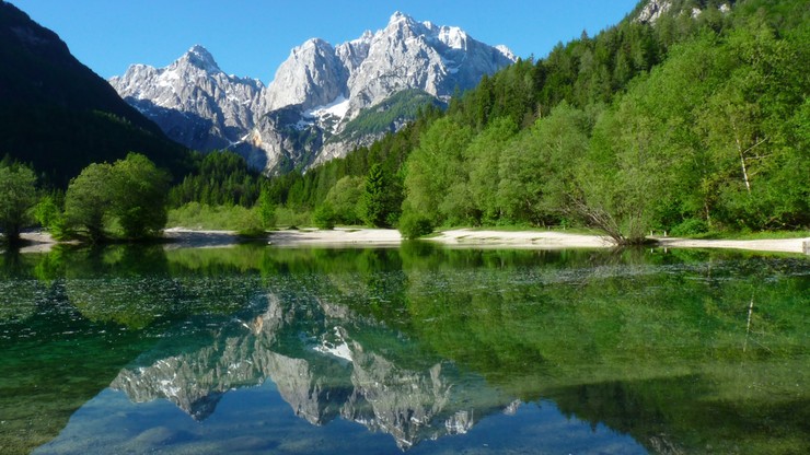 Słowenia gwarantuje dostęp do wody pitnej w konstytucji. "Źródła to nie towar"