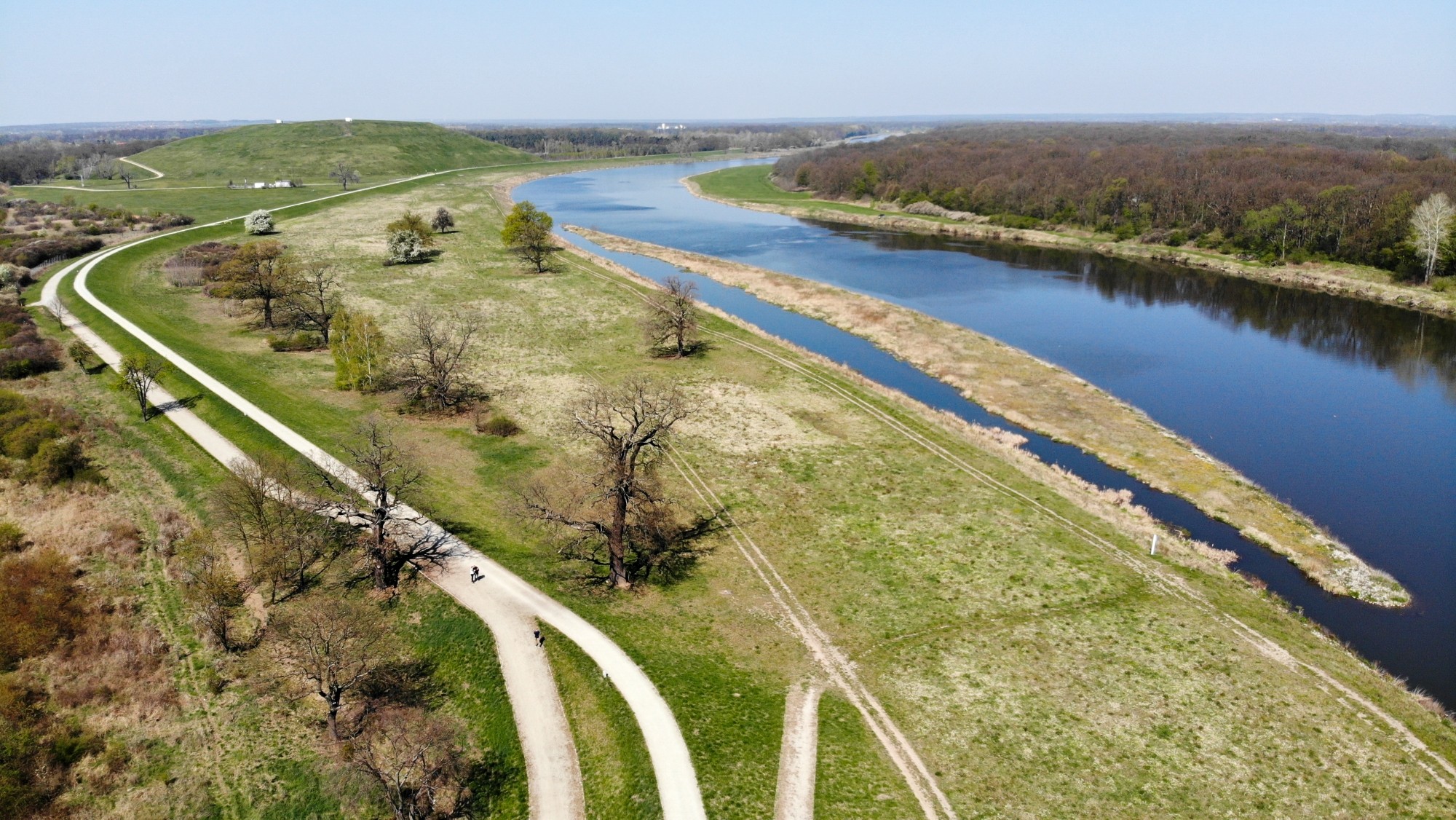 Wiosna w Polsce okiem drona - zdjęcie 5